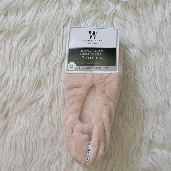 Wamsutta Shoes - 2/$10 Velvety soft plush memory foam slippers